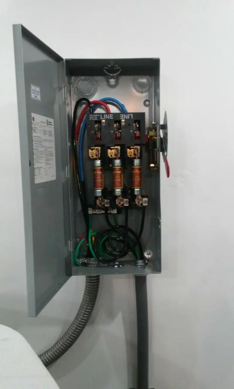 Three-phase disconnect switch installed for Electrical Wiring & Rewiring in East Bradford